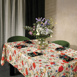 Tablecloth - Pomegranates garden - White, ზომა: 210 x 140 სმ, Material: Polyester