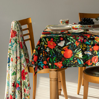 Tablecloth - Pomegranates garden - Black, ზომა: 140 x 140 სმ, Material: Polyester