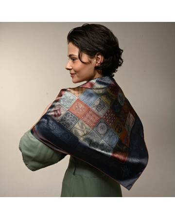 Geogian Scarf, 2 image
