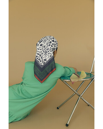 Scarf - Tinatini - Green, 2 image