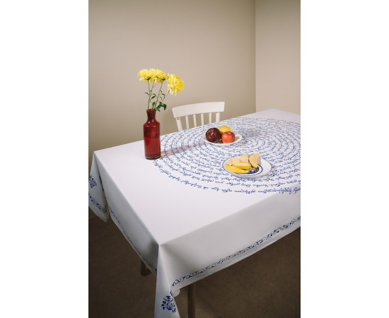 Tablecloth - Vefkhistkaosani - White - Polyester, Size: 140 x 140 cm, Material: Polyester