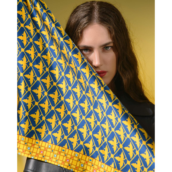 აბრეშუმის შარფი - მარიამ-მართა - ყვითელი, შარფის ზომა: 65 x 65სმ, 5 სურათი აბრეშუმის შარფი - მარიამ-მართა - ყვითელი, შარფის ზომა: 65 x 65სმ, 5 სურათი