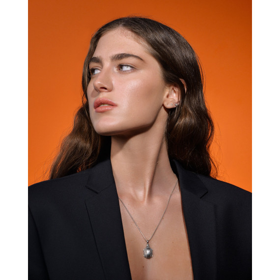 ვერცხლის კულონი - კუ, 2 სურათი ვერცხლის კულონი - კუ, 2 სურათი