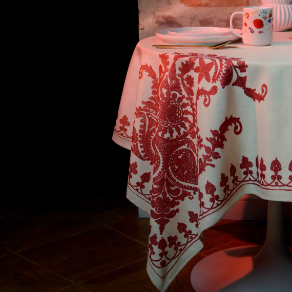 სუფრა - ბაგრატიონი - ბეჟი/წითელი - პოლიესტერი, ზომა: 140 x 140 სმ, აირჩიეთ მასალა: პოლიესტერი, 2 სურათი