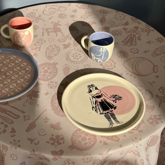 Tablecloth - Qimerioni - Pink, ზომა: 140 x 140 სმ, Material: Polyester, 2 image Tablecloth - Qimerioni - Pink, ზომა: 140 x 140 სმ, Material: Polyester, 2 image