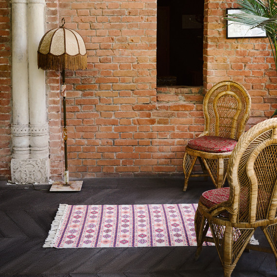 ხალიჩა - ფარდაგი - ბაკადი, 3 სურათი ხალიჩა - ფარდაგი - ბაკადი, 3 სურათი